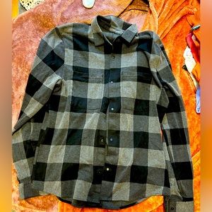 Men’s Lululemon button down
